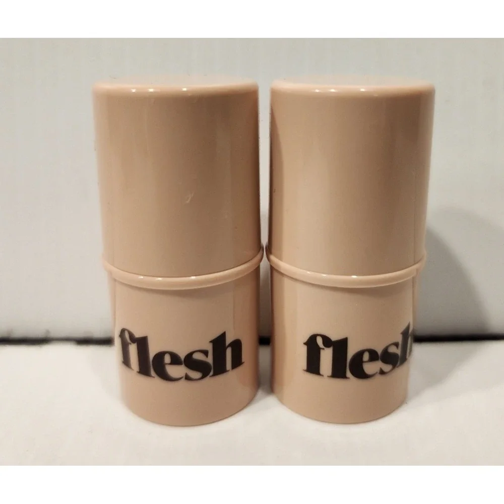 Flesh Beauty By Revlon Firm Thick stick Foundation - 03 Meringue (2)